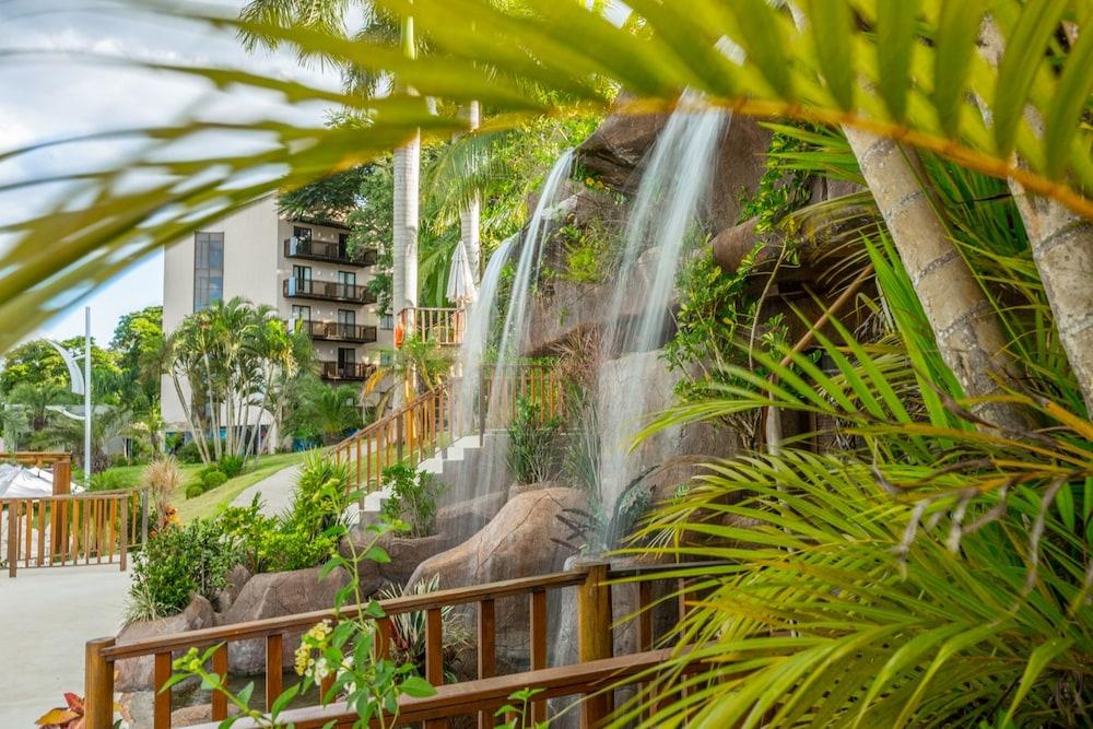 Mabu Thermas Grand Resort Foz do Iguaçu Kültér fotó The Falls at the Village