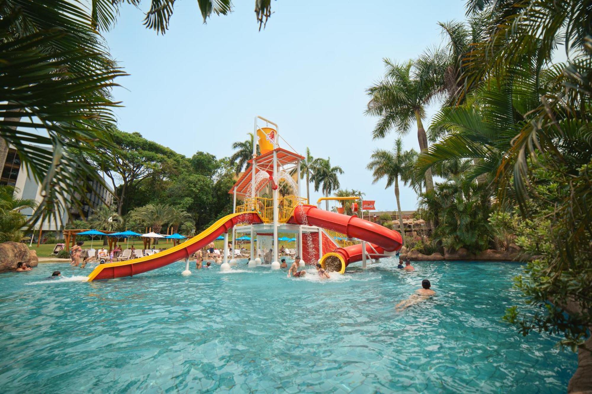 Mabu Thermas Grand Resort Foz do Iguaçu Kültér fotó Splash Island
